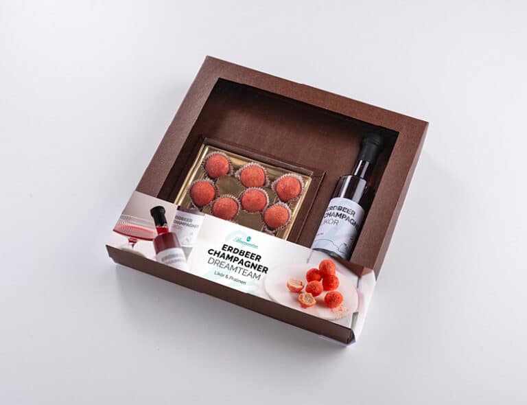 Erdbeer Champagner Pralinen und Likör Geschenkpackung