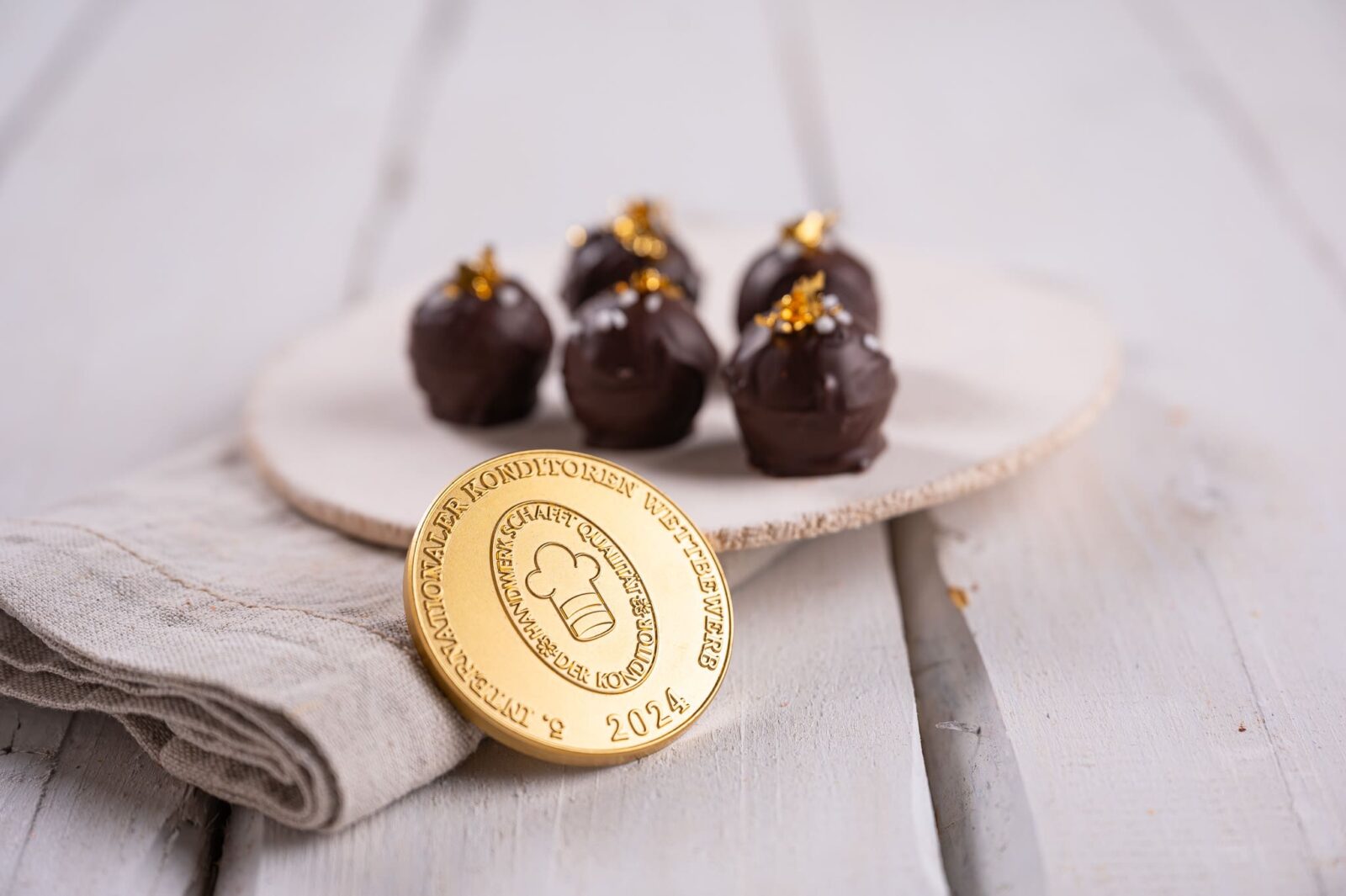 Walnuss Praliné mit Rauchsalz – Bild 5